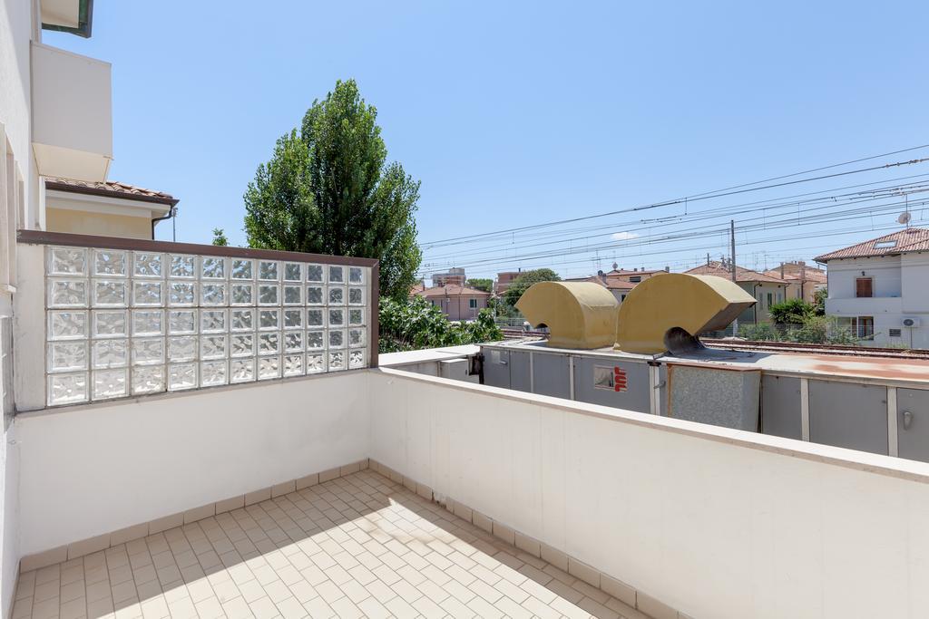 Hotel Chiar Di Luna Senigallia Rum bild